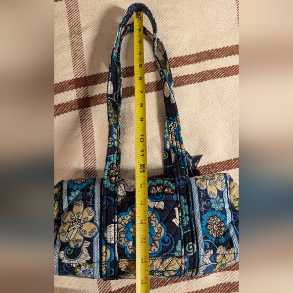 Vera Bradley Retired handbag - Picture 7 of 13